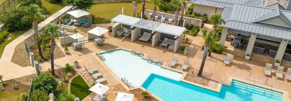The Green At Plum Creek Apartments By Barsala