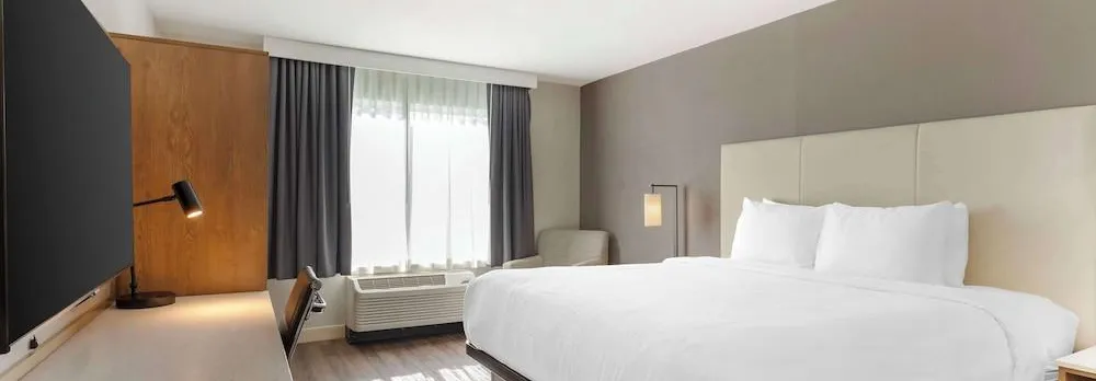 Best Western Plus Rancho Cordova Inn