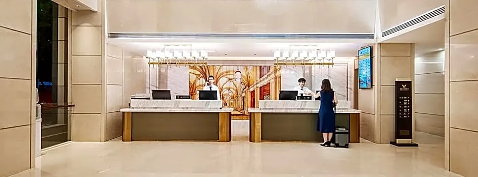 Vienna International Hotel Shenzhen Luohu Shuibei Jewelry City