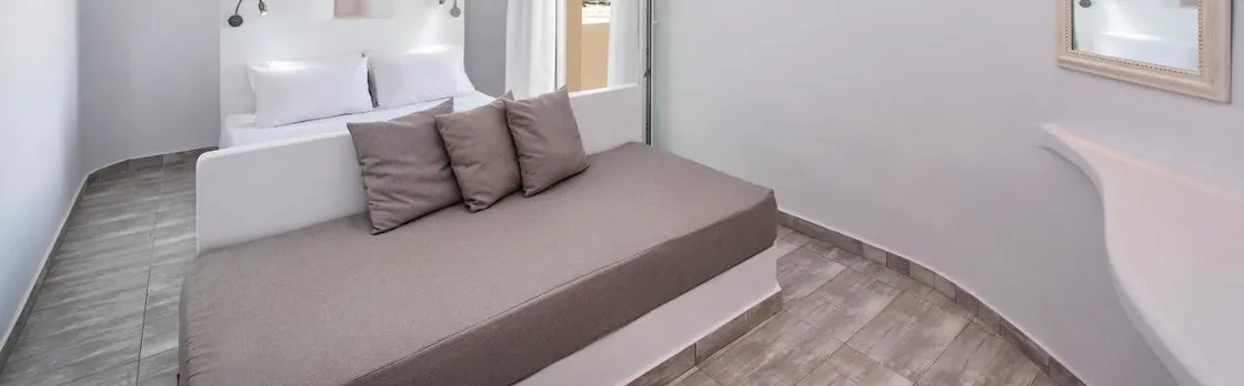 Alizea Villas & Suites