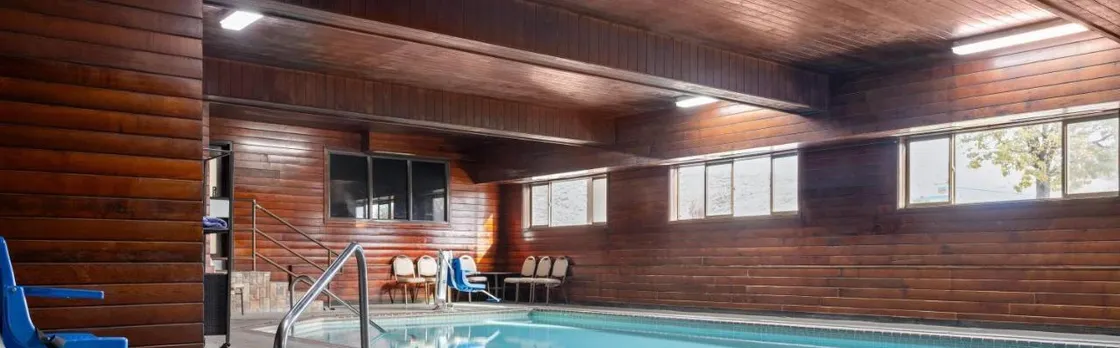 Super 8 by Wyndham Baker City