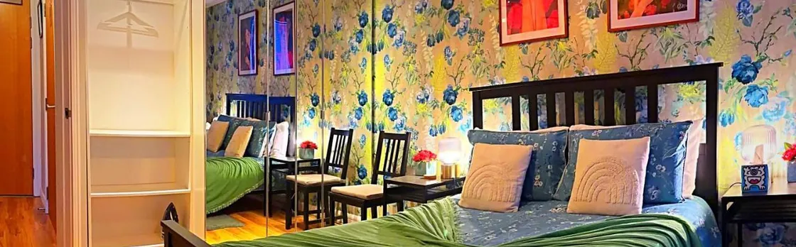 Latitude Chinatown Central Apartment