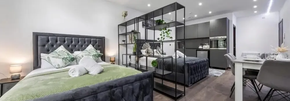 Huge Cosy Studio Family Sleeps 4 North West London