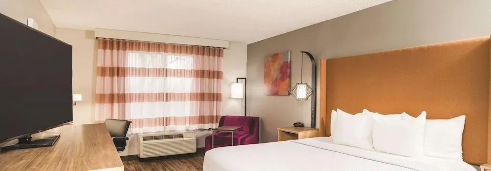 La Quinta Inn & Suites by Wyndham Chattanooga North - Hixson