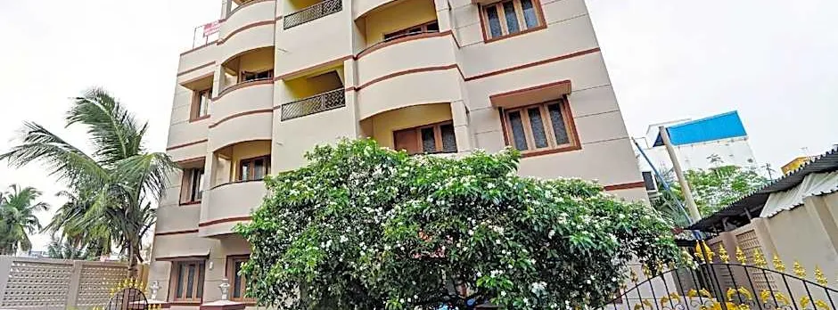 Collection O Senthamizh Residency
