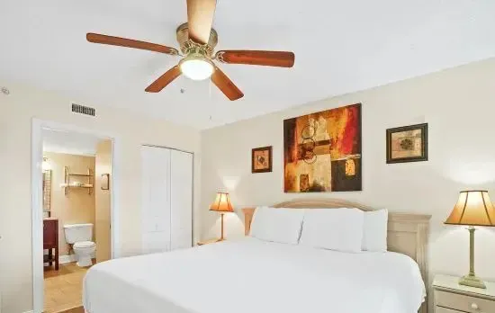 Pelican Beach 1208