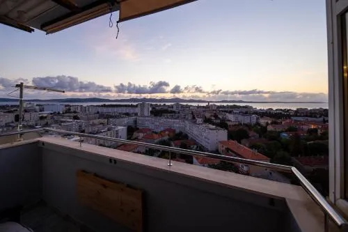 City&Sea view 2BR 4+2
