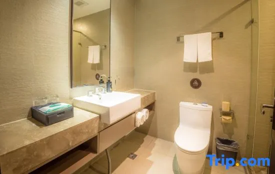 Elong R.YUN Hotel (Wuhan Xudong Subway Station)