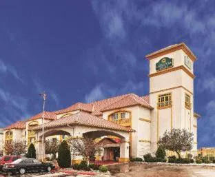 La Quinta Inn & Suites by Wyndham Weatherford