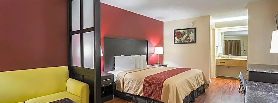 Red Roof Inn & Suites Scottsboro