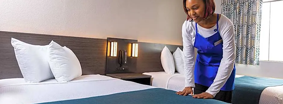 Motel 6 Buffalo, NY - Airport - Williamsville
