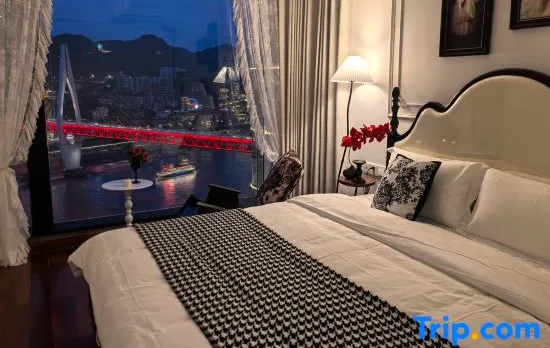 Suye River View Homestay (Chongqing Jiefangbei Hongyadong)