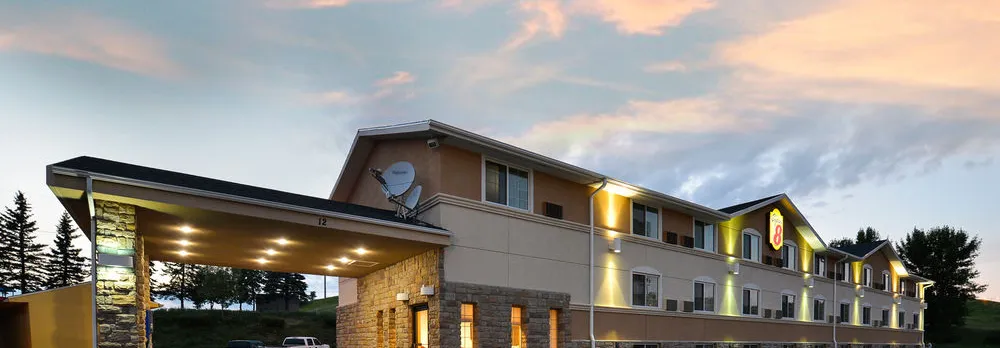 Super 8 By Wyndham Minot Airport