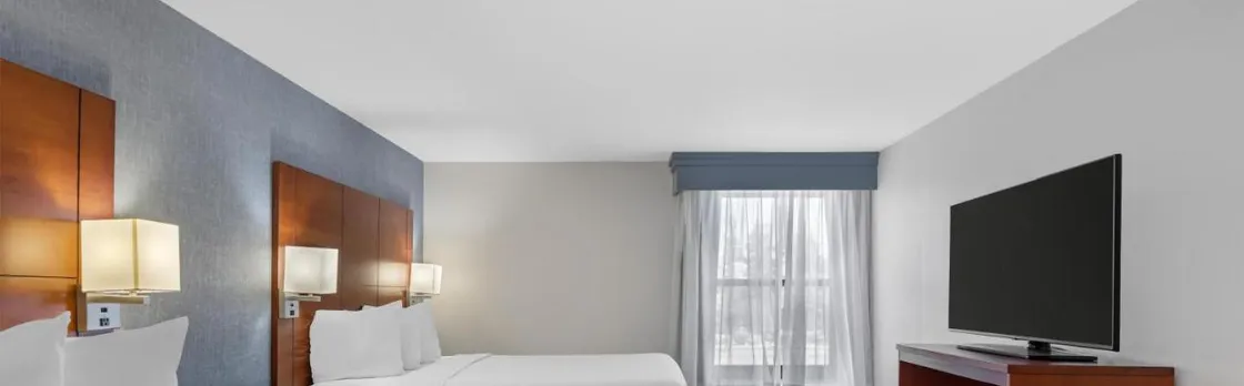 Best Western Plus Fresno Airport Hotel