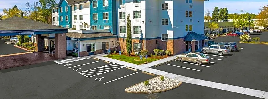 Holiday Inn Express Hotel & Suites Portland - Jantzen Beach By IHG
