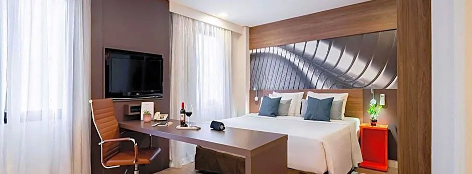 Mercure Sao Paulo Moema Times Square