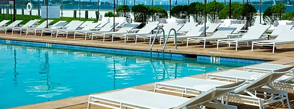 Newport Harbor Island Resort