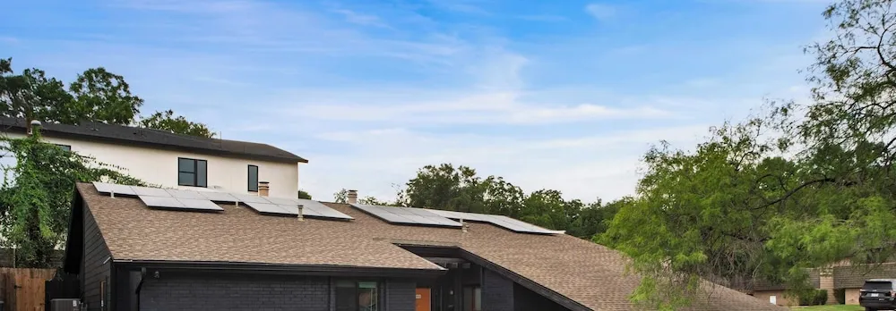 Modern Home w/ Shared Pool, Yard & Prime Location Fairlawn Lane B by Avantstay