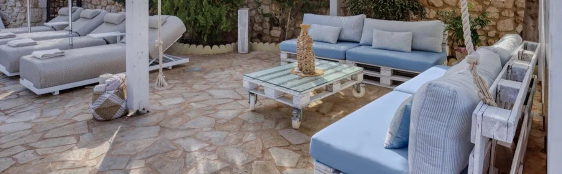 Azzuro Villa with Private Pool by Estia