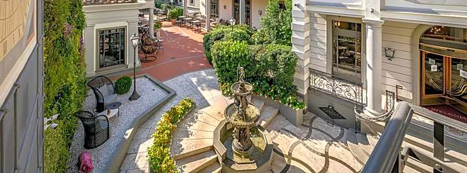 Palazzo Montebello