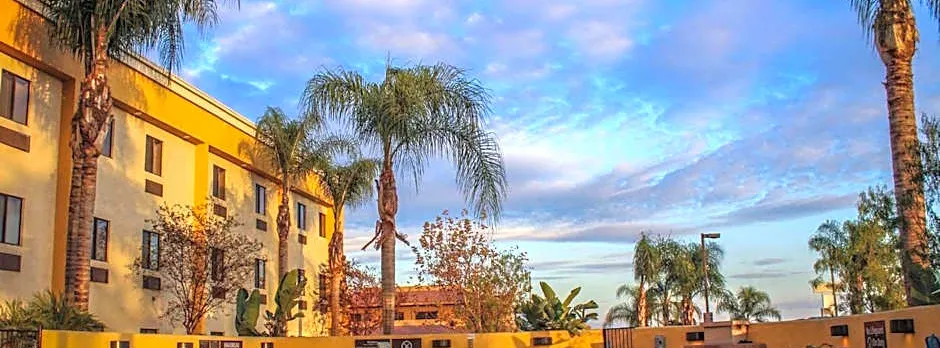 Best Western Plus Arrowhead Hotel