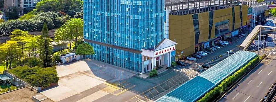 Vienna Hotel Shenzhen Longgang Vanke Li Jixiang Metro Station Branch