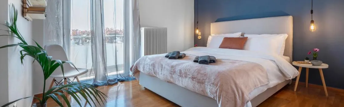 Bright 3bdr Apt with Roofgarden, Jacuzzi