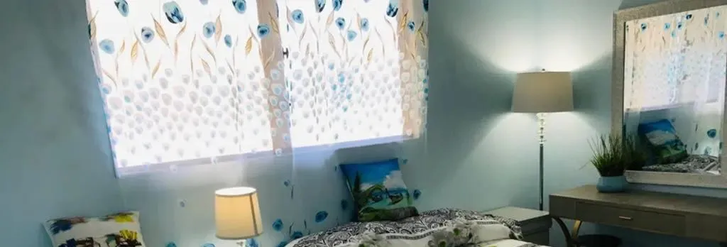 Waikiki 2 Bedrooms, 1 Bath, Free Parking, Sleep 6