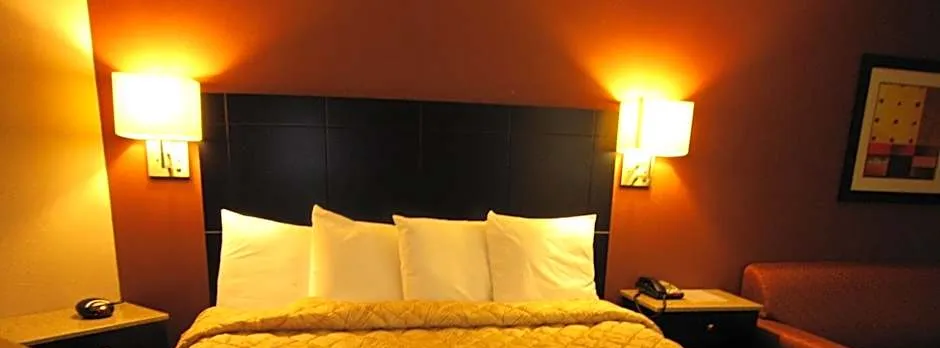 Red Carpet Inn and Suites Monmouth JCT