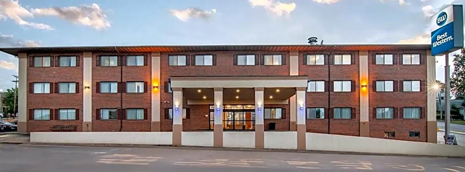 Best Western On The River