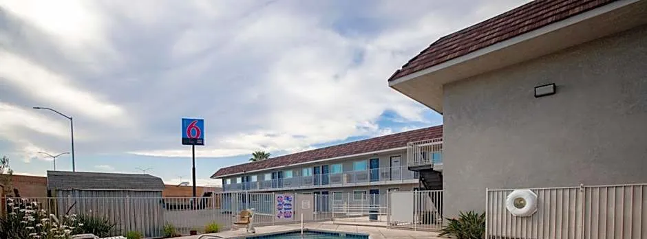 Motel 6 Ontario, CA - Airport