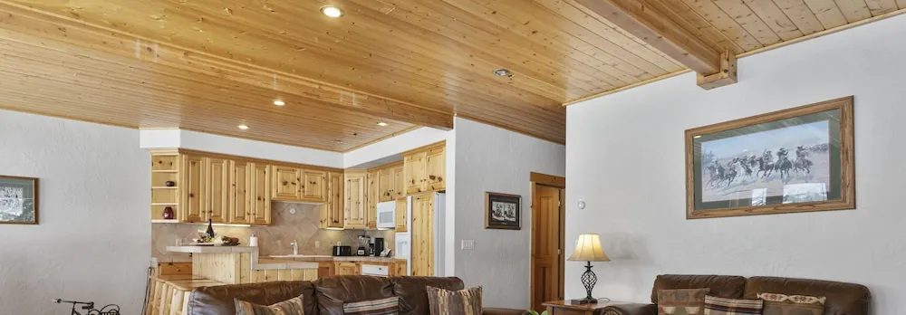 Bristlecone at Deer Valley Resort - Three Bedroom Condo with Hot Tub #503 3 Condo