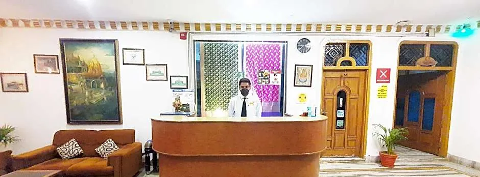 Hotel Gupta Inn