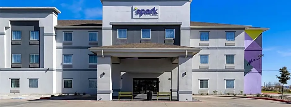 Spark by Hilton Midland South