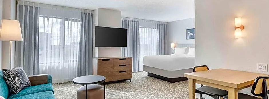 Sonesta ES Suites San Antonio Downtown Alamo Plaza