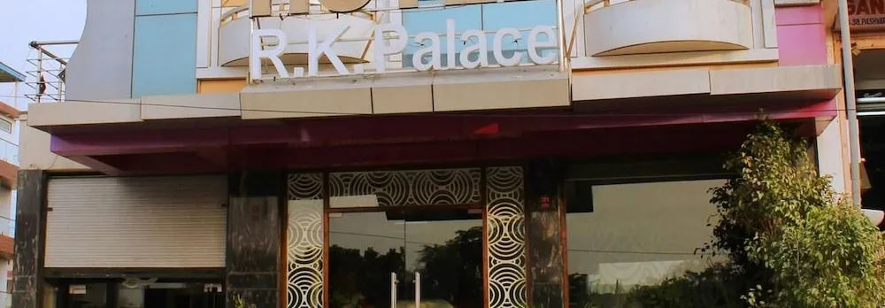 Hotel R K Palace