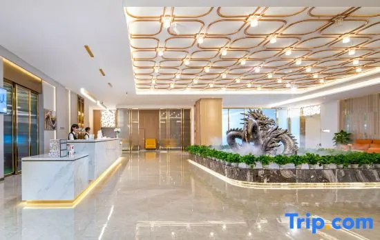 Rushi (Chaowa) Hotel (Chengdu Chunxi Road Tianfu Square Subway Station)