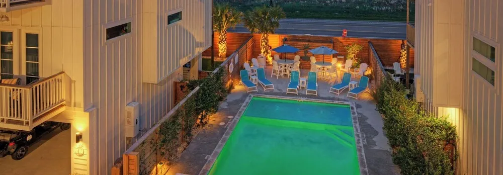 Port Aransas Home With Boardwalk Beach Access, Private Pool & Sunset Views Coastal Commons by Avantstay
