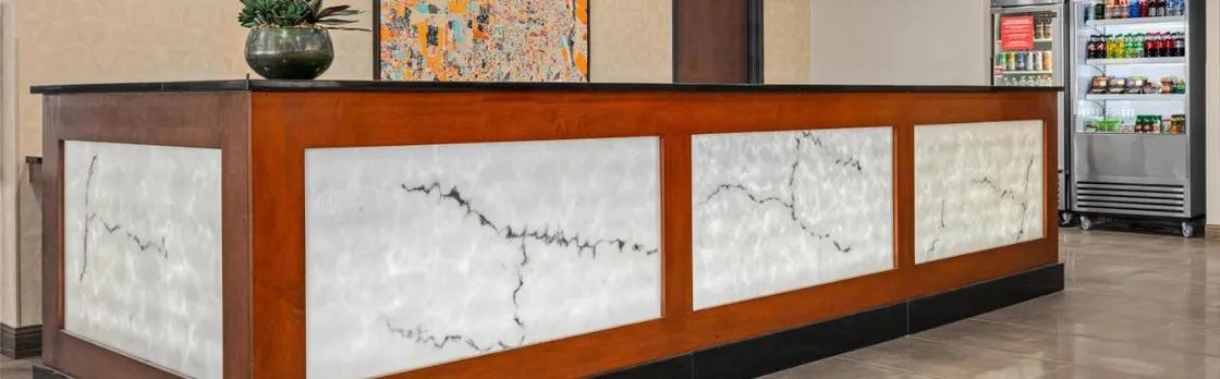 Drury Inn & Suites Creve Coeur - St. Louis