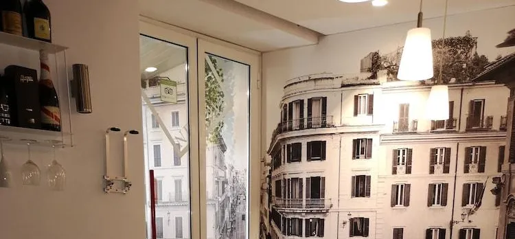 Nerva Accomodation