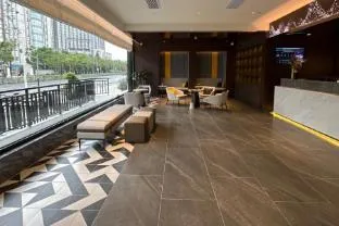 Home Inn Plus Shanghai New International Expo Center
