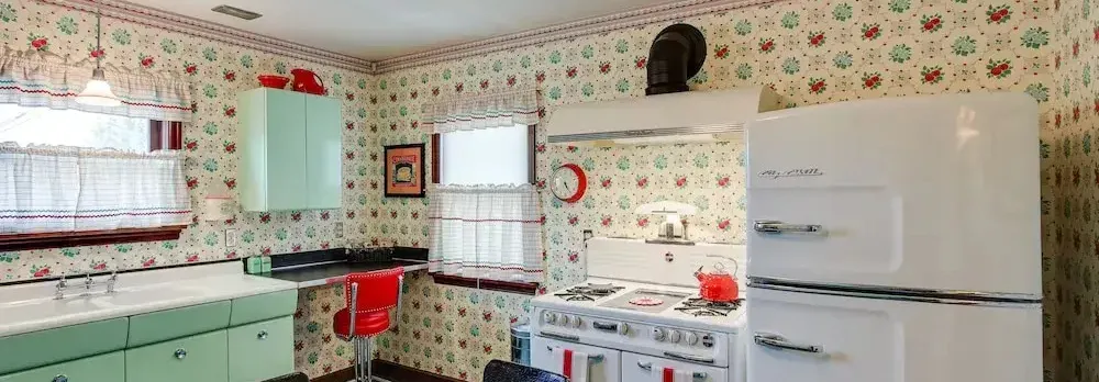 Retro-style Home in Ruston: Walkable Location!