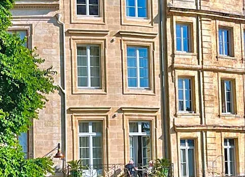 LOLA Boutique Hôtel - Bordeaux Centre