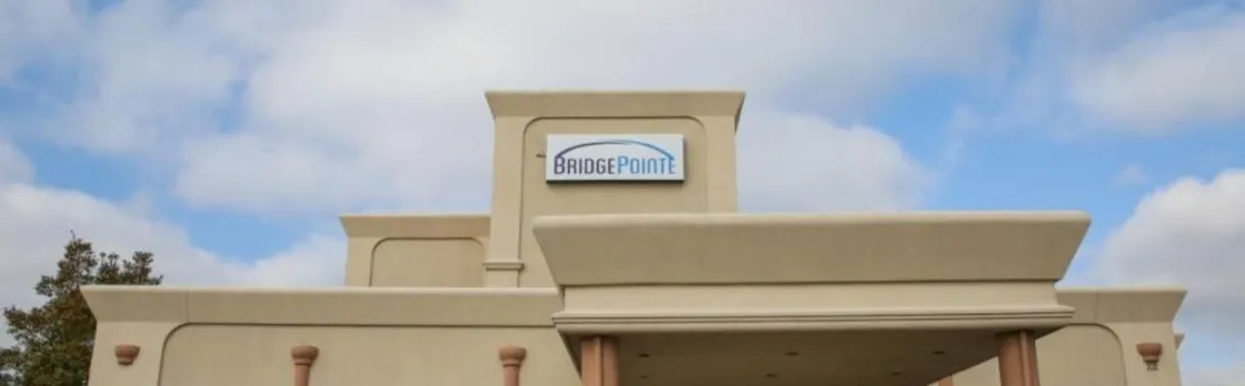 Bridge Point Hotel & Marina