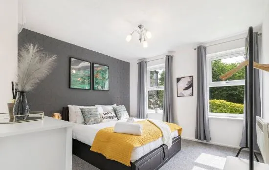 Stylish 1-Bed Luxury Retreat