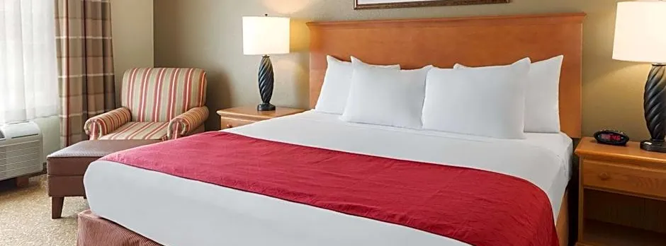 Country Inn & Suites by Radisson Davenport - Quad Cities
