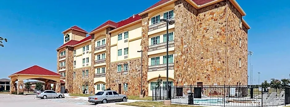 La Quinta Inn & Suites by Wyndham Mckinney