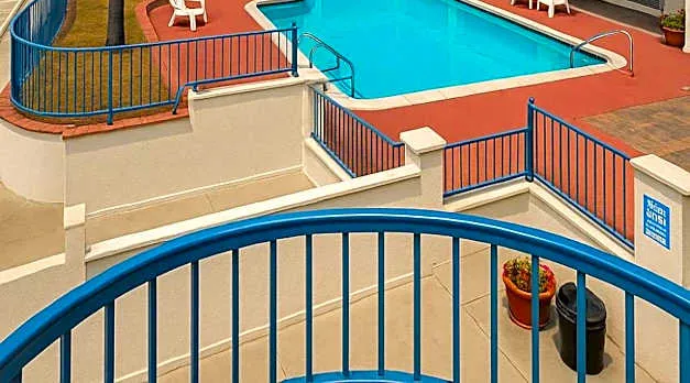 LYFE INN & SUITES by AGA - LAX Airport