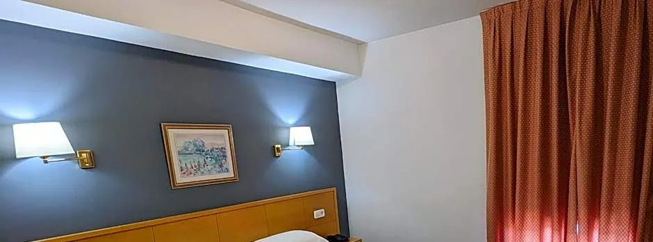 Hotel Santa Faz