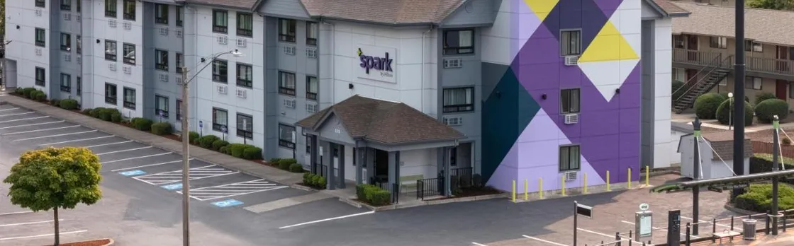 Spark by Hilton Springfield Eugene (H)